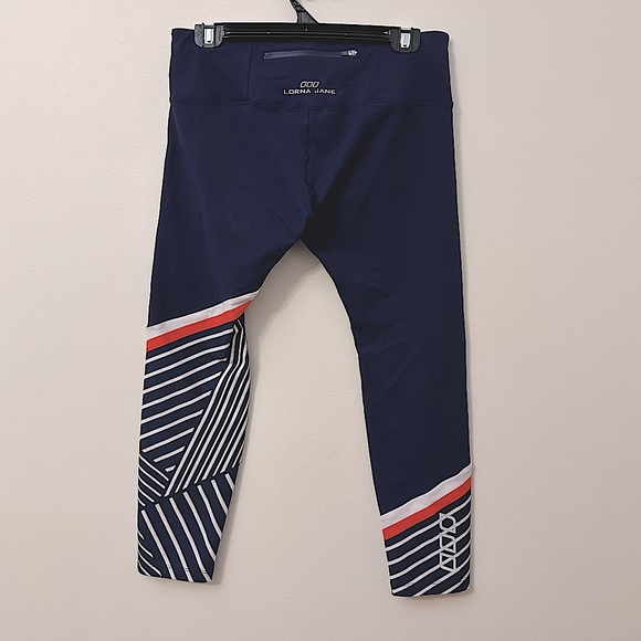 LORNA JANE | Tres Sporty 7/8 Leggings | Size 14 | Preloved - Picture 6 of 10